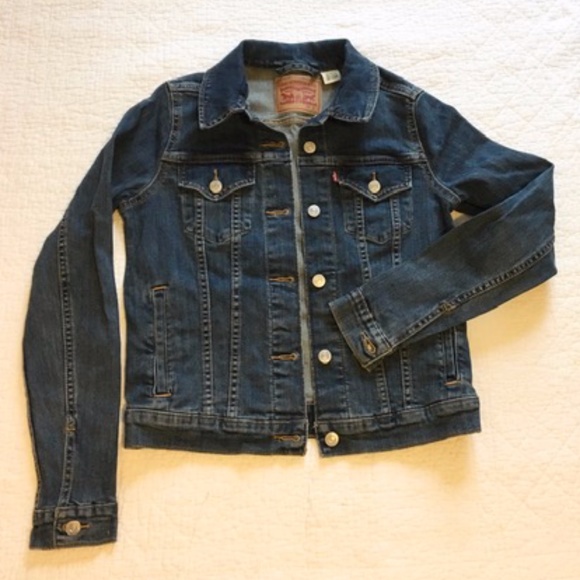 Levi's Jackets & Blazers - Levi's Jean Jacket